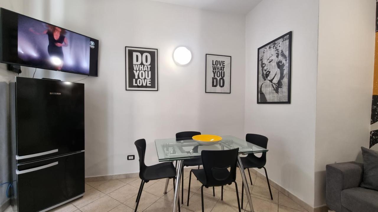 Casa Iris Apartment Capoliveri  Bagian luar foto